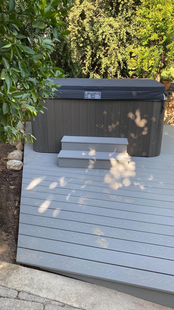 deck replacement in redmond WA